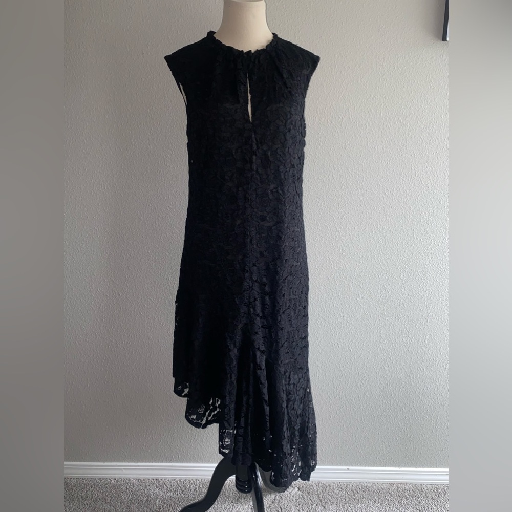 Trina TRINA TURK BLACK LACE SLEEVELESS DRESS SIZE SMALL